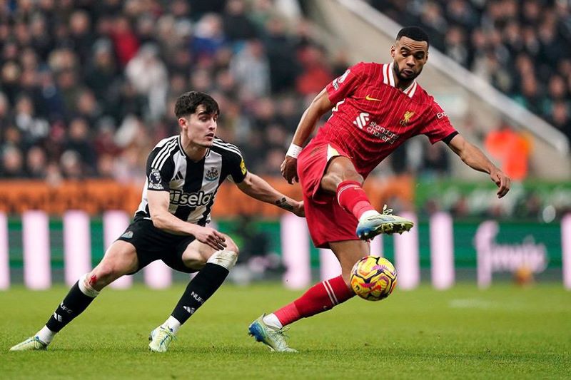 Newcastle United vs Liverpool